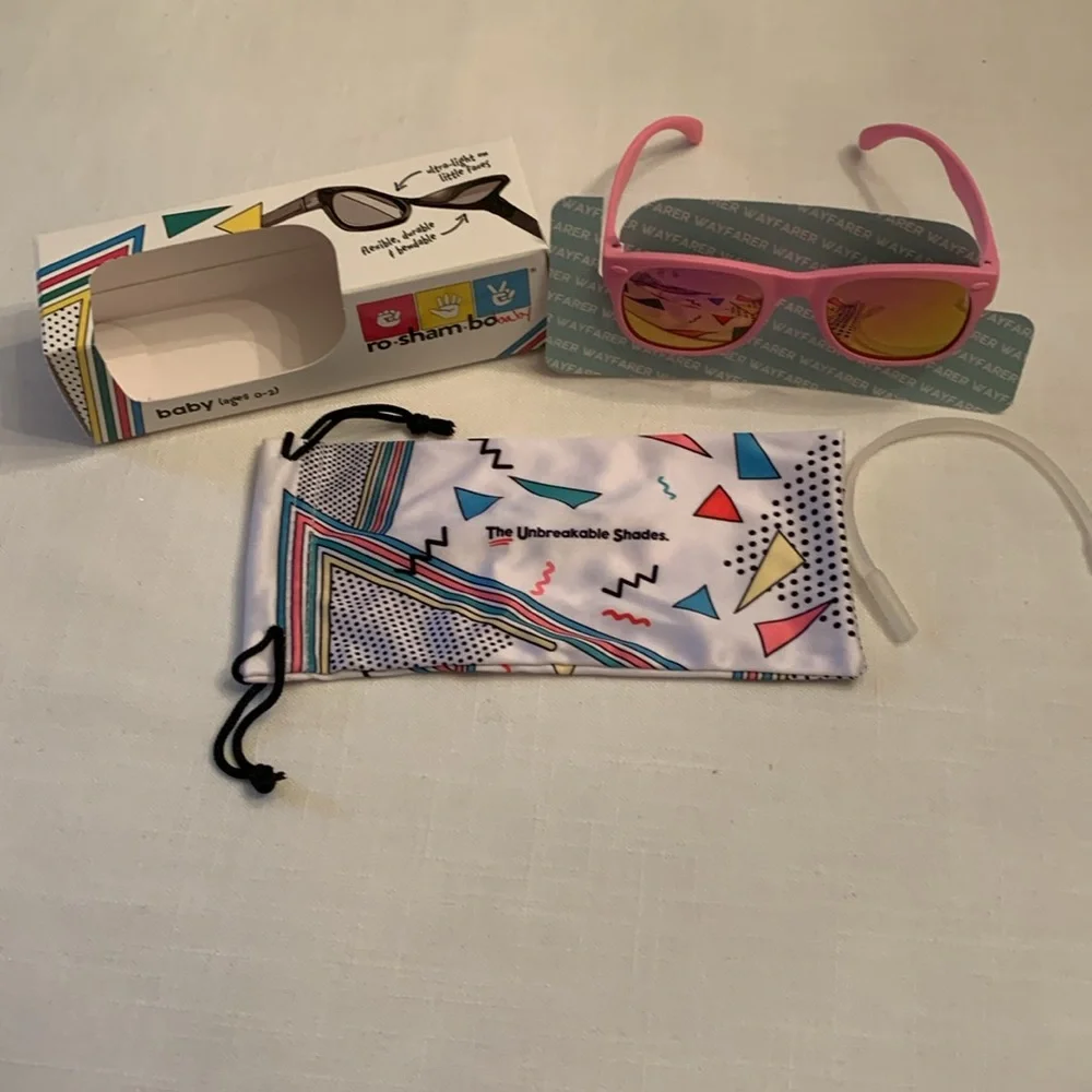 Ro Sham Bobaby Pink Sunglasses. Ages 0 - 2. New in Box.